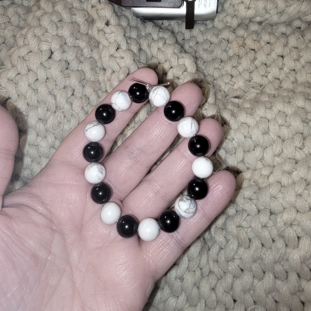 Handmade gemstone jewlery.